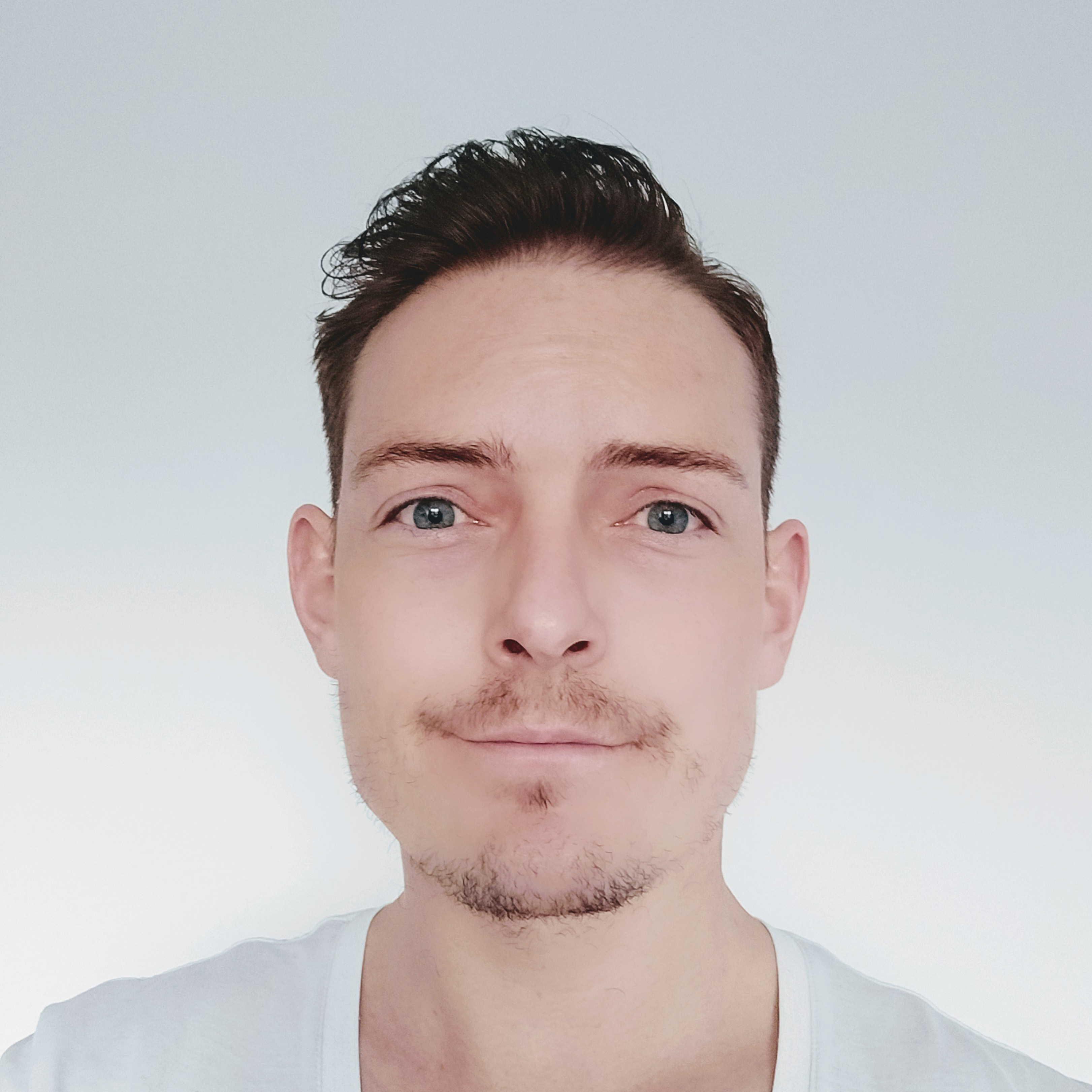 Sebastian Kraus, founder and developer of LinkTaste